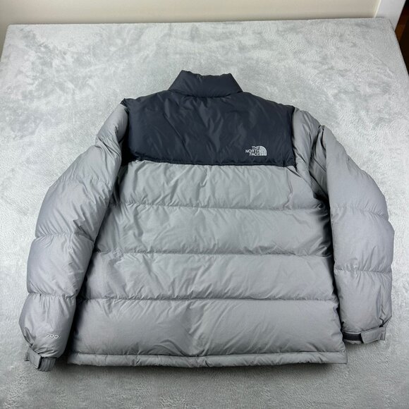 The North Face 700 Grey Down Puffer Men''s Size L - Picture 2 of 15